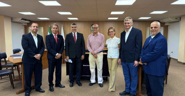 640387756_1948208409392259_4108172098372594620_n